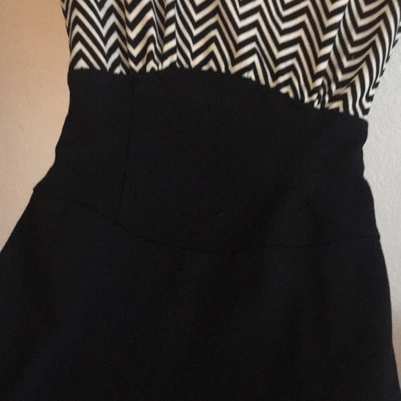 Forever 21 Dress - Picture 5 of 5